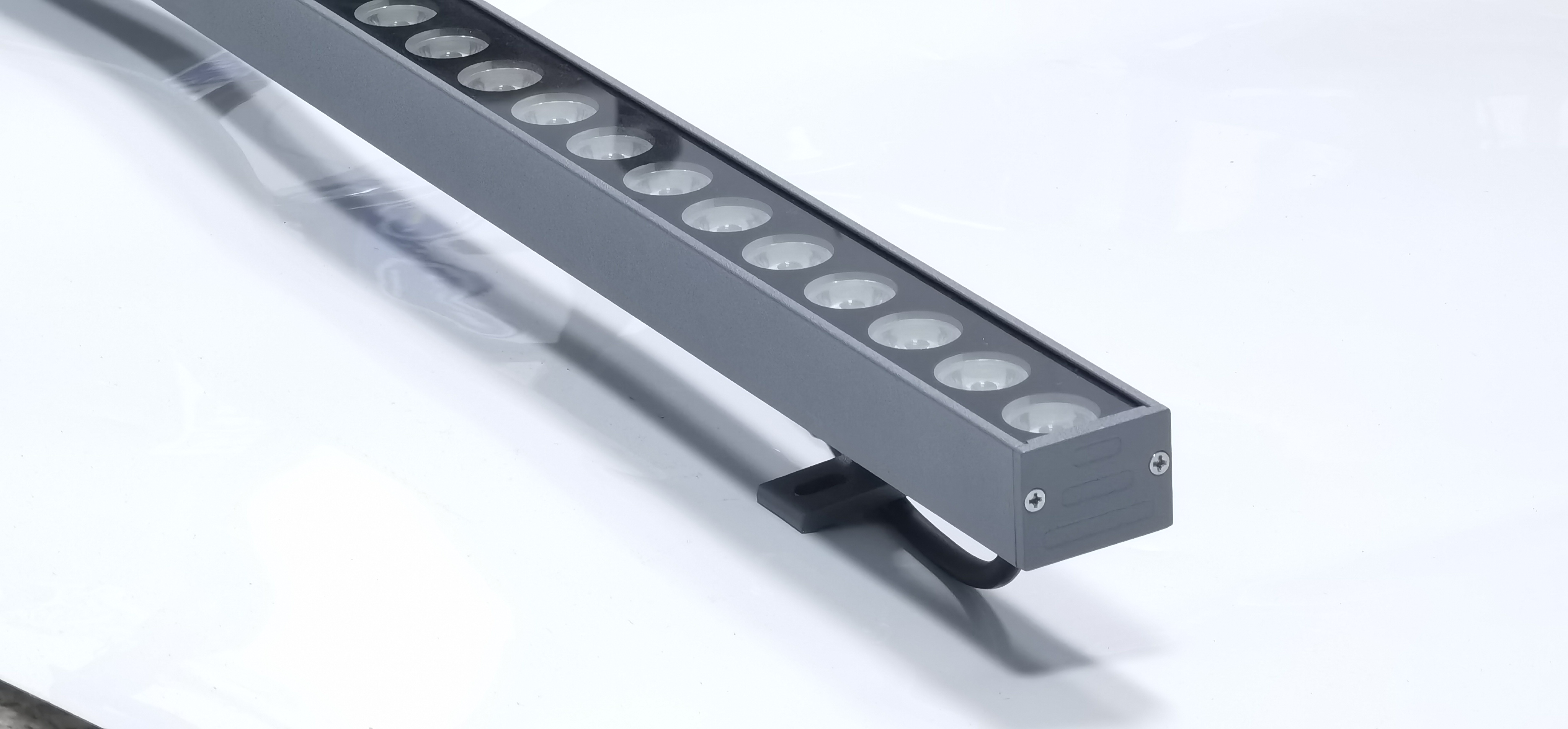 LEDϴ���� L1000xW38xH28mm